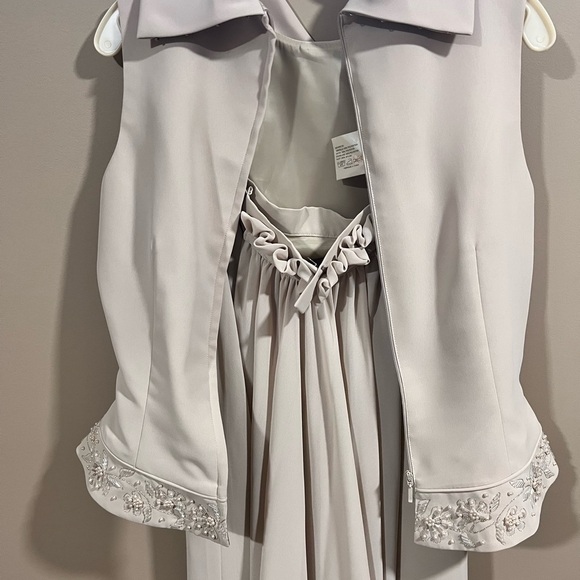 90’s Vintage Mother of Bride Formal 2 piece Gown with detachable train Size 12 - Picture 8 of 16